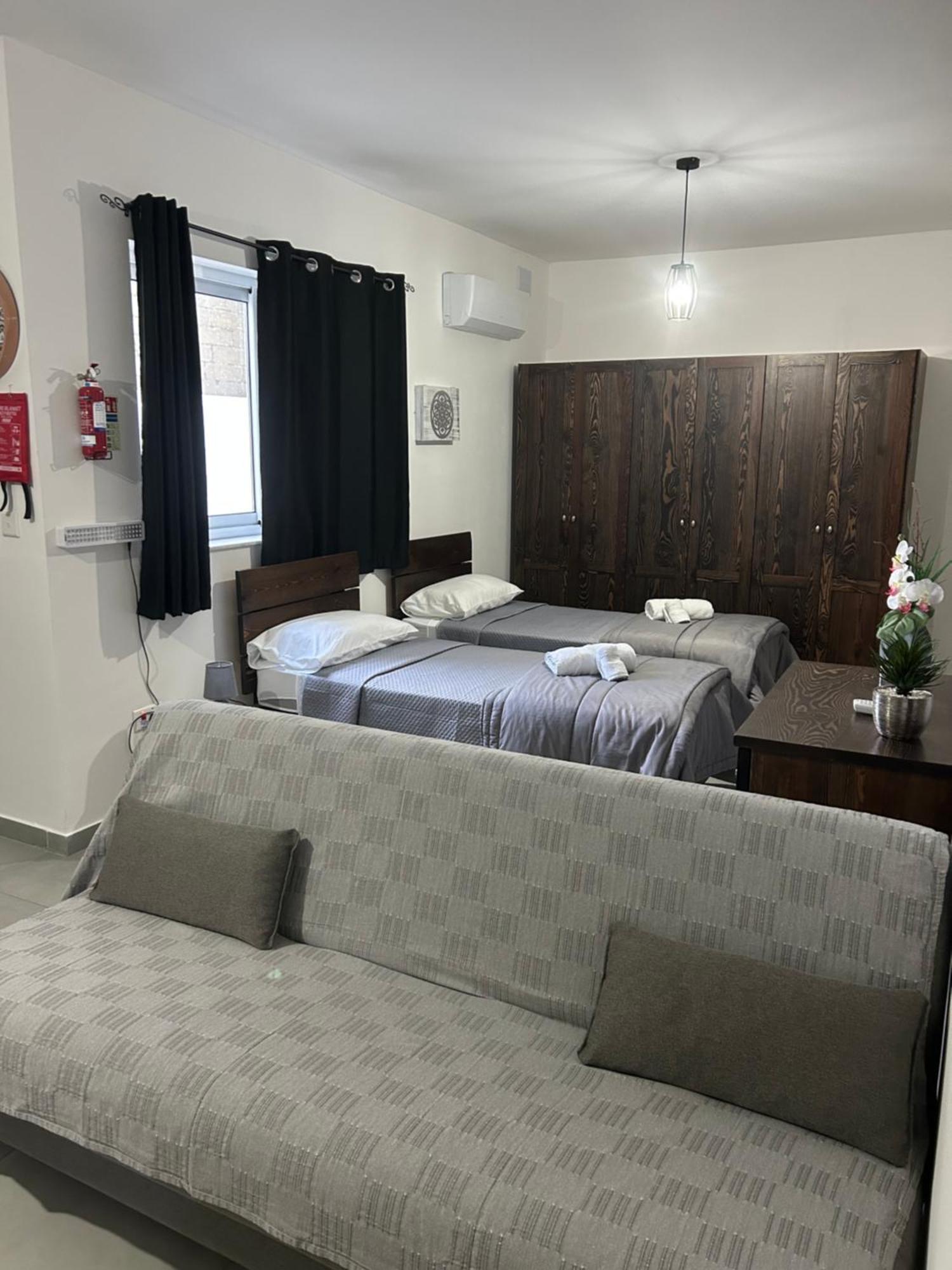 St Gaetans Studio Apartment 6A Hamrun Exterior photo